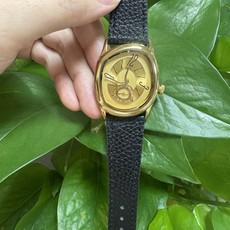 Unisex Twisted Asymmetric Quartz Strap Watch