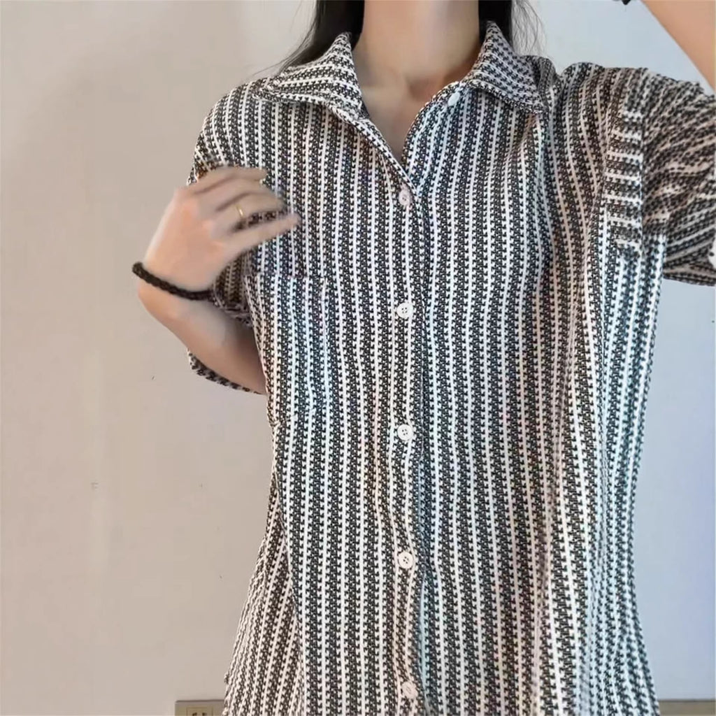 Pattern Old Money Style Short Sleeve Shirt for Men
