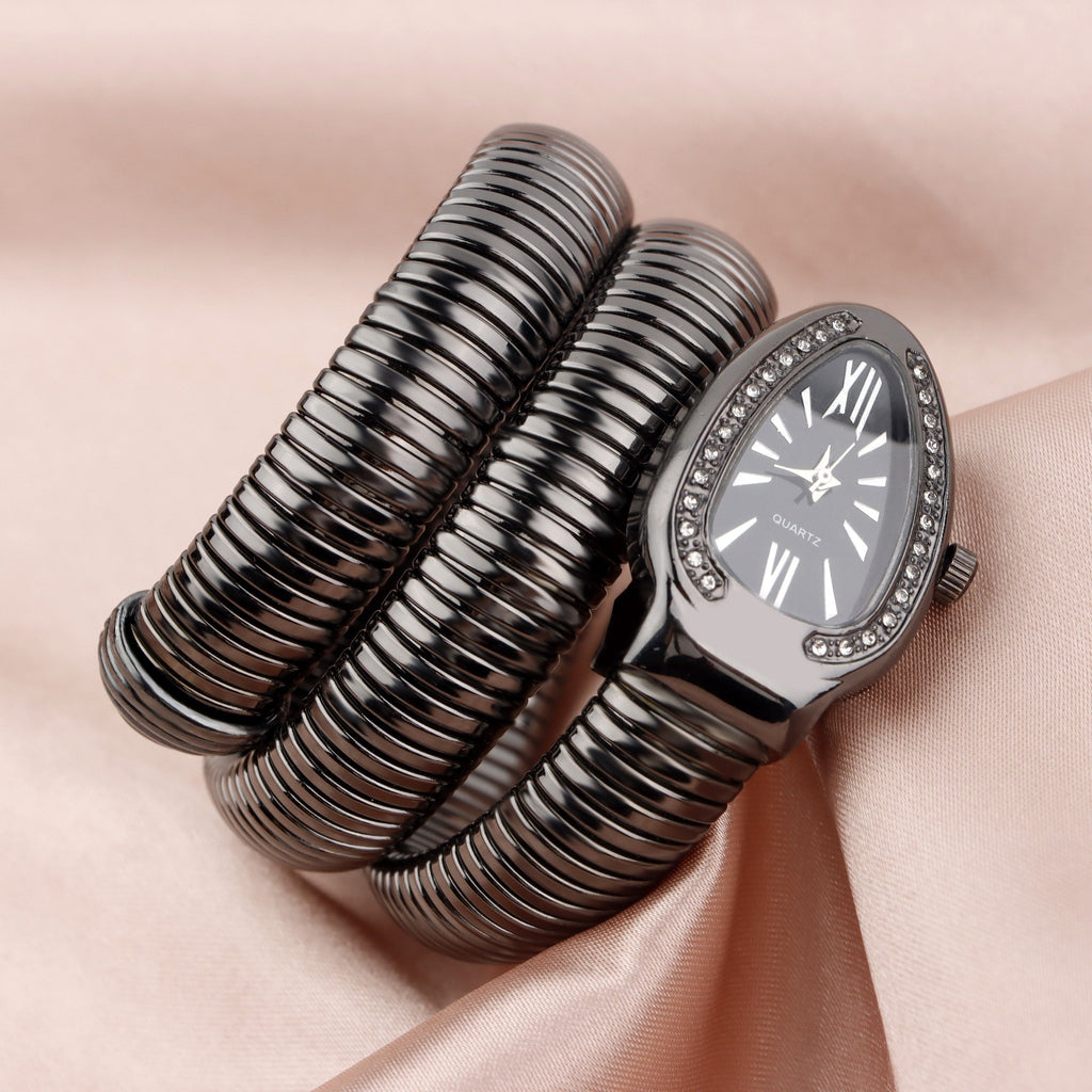 Serpent Quartz Bracelet Watch for Women